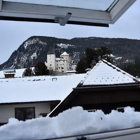 아파트 Haus Stocker Mauterndorf 마우어테른도르프
